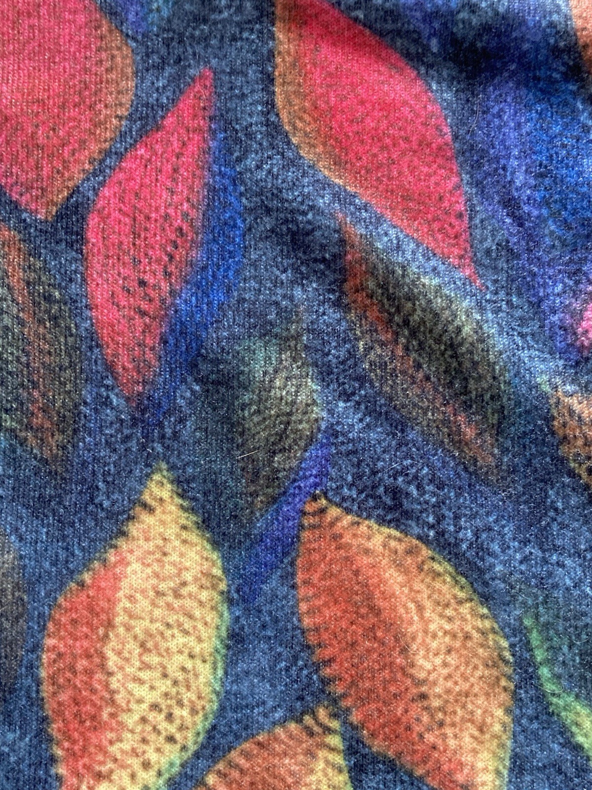 Colorful And Comfortable C.O.Z.Y. Shirt Size Medium V Neck Women Stretch Bright