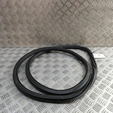 VW POLO AW1, BZ1, AE1 Türdichtungsgummi hinten rechts 2GS867914B 2,0 Benzin 3186