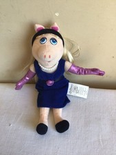2004 Sababa Toys Jim Henson Miss Piggy Muppets Bean Bag Plush Stuffed Toy 9"H