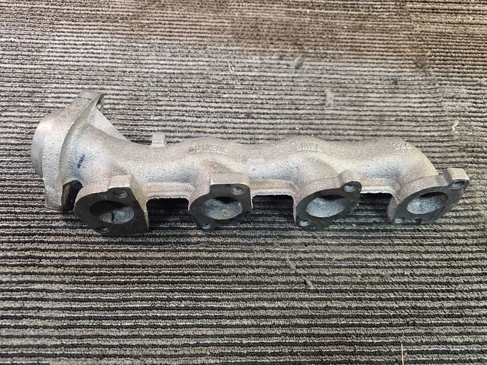 Dorman 674-586 Cast Iron Natural Exhaust Manifold For 1999-2002 Ford Expedition - Image 4 of 4