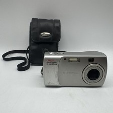 Olympus CAMEDIA D-540 Zoom 3.2MP Digital Camera - Silver TESTED WORKS