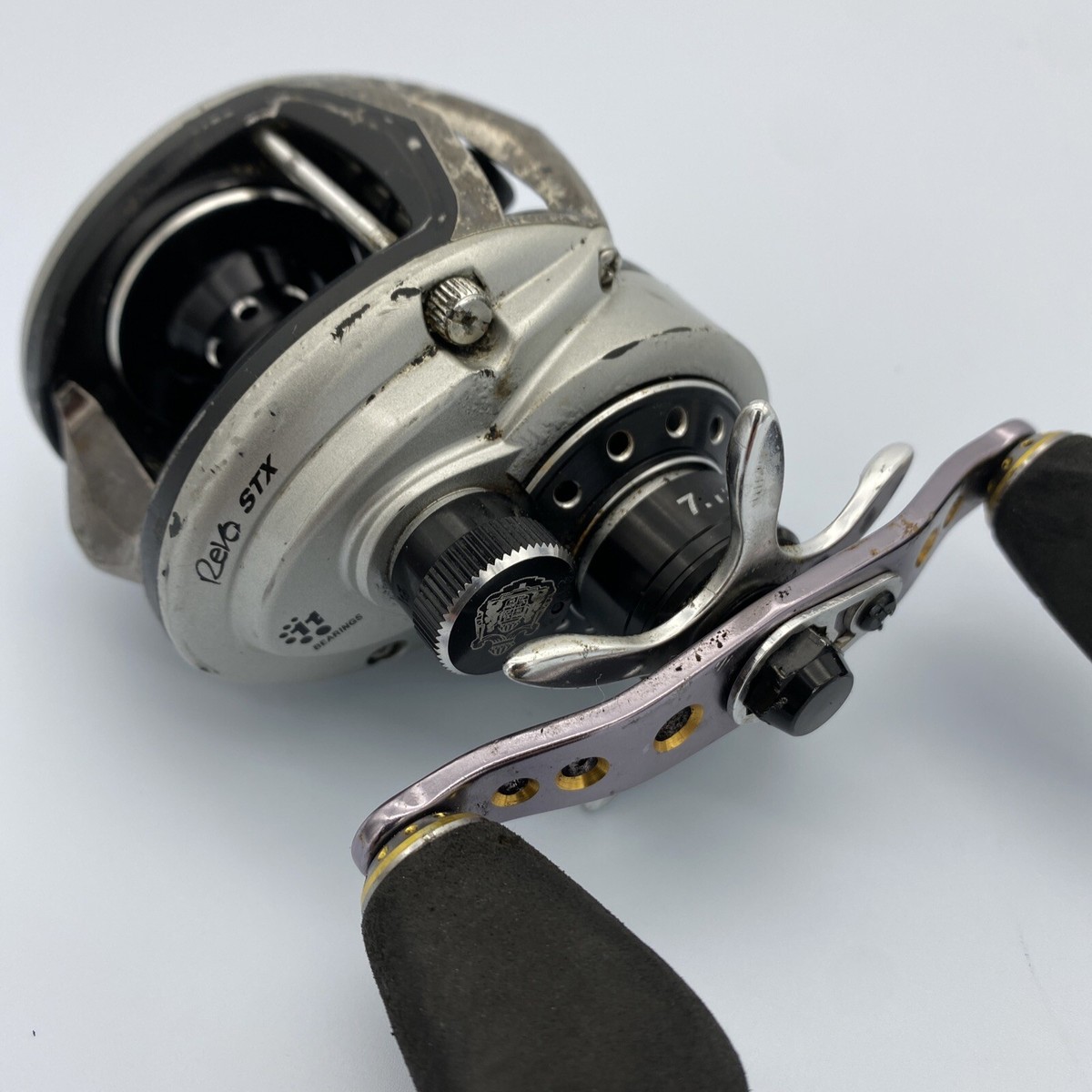 Abu Garcia Revo STX GEN 3 7.1:1 Gear Ratio RVO3 STX-HS - FAST