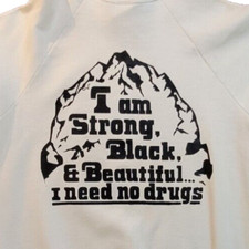 DetRetro313 "I Am STRONG, BLACK  BEAUTIFUL" SWEATSHIRT TWO-SIDED MED