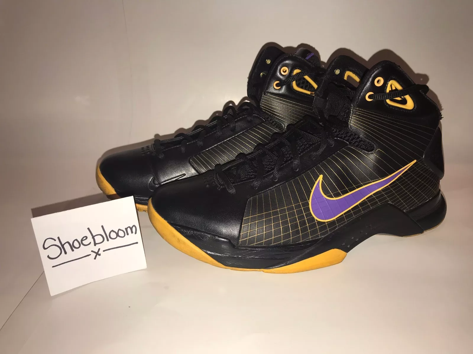 Nike Hyperdunk Supreme Kobe Mamba Lakers PE taille 11 100 % authentique
