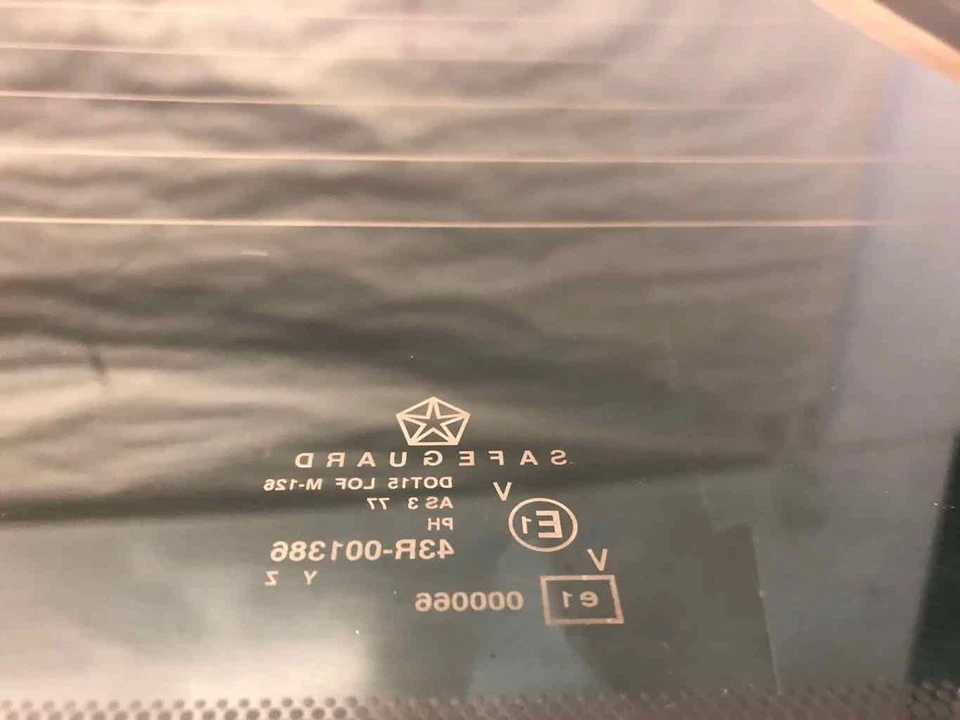 Jeep Liberty 2002-2007 puerta trasera trasera puerta levadiza parabrisas puerta vidrio OEM Foto 2 de 4