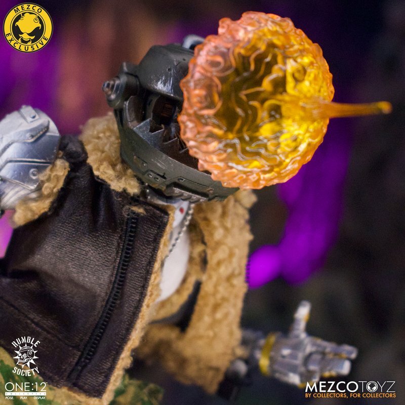 Mezco Toyz One:12 Rumble Society - Hawk P-40 W/Comic Action Figure