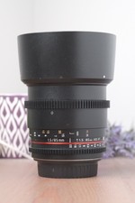 Rokinon Cine DS DS85M-C 85mm T/1.5 AS IF UMC Full Frame Cine Lens With Hood