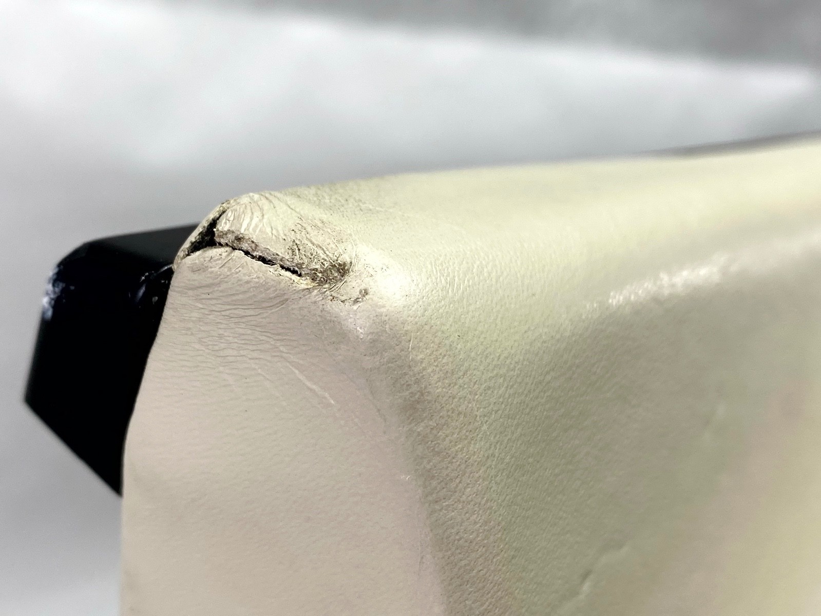 Bentley Continental GT 2019-2024 Front Left Door panel