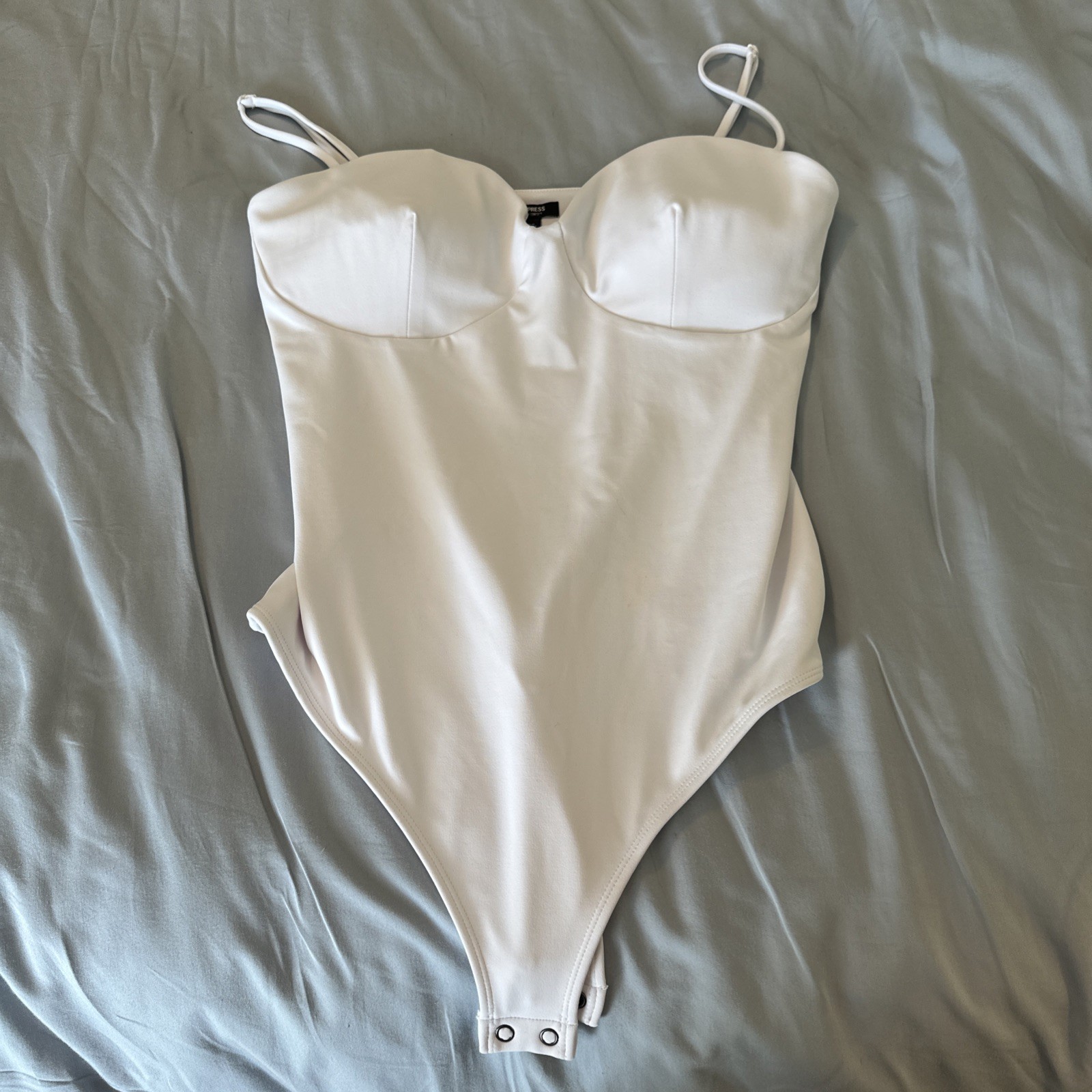 Express White Body Contour Bustier Bodysuit With Bra Cups Medium