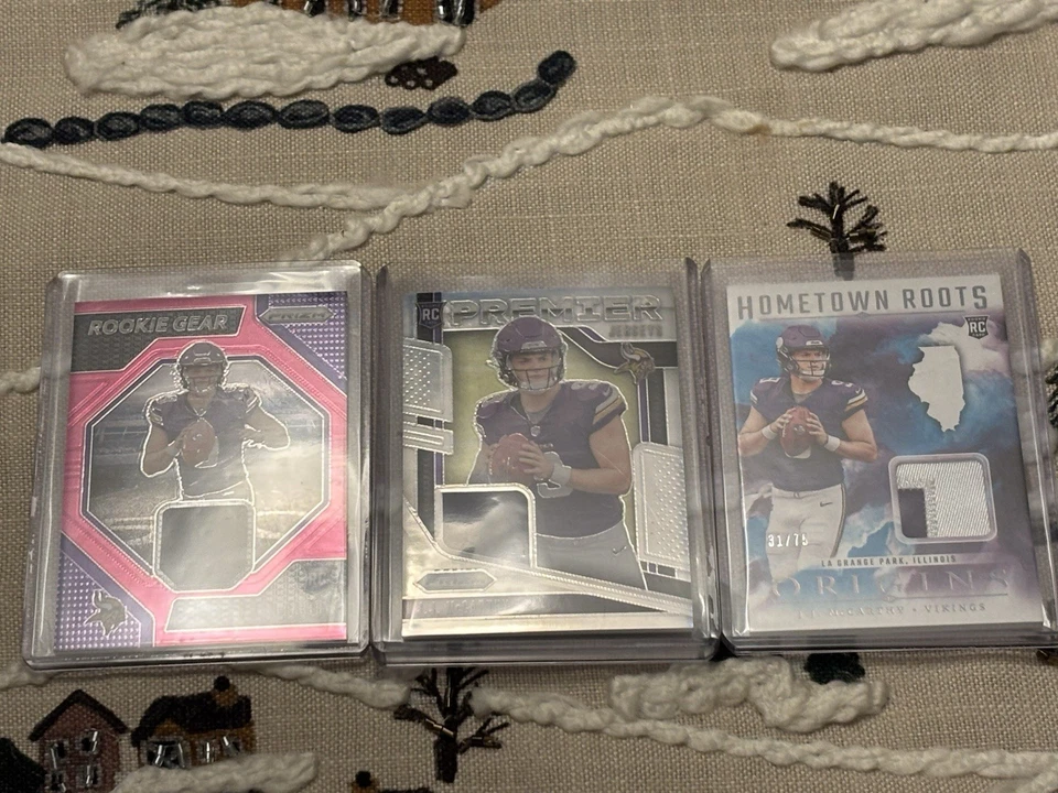 Lote de tarjetas de novato J.J. McCARTHY 2024. 26 tarjetas Prizms, óptica, parches, numeradas Foto 3 de 4