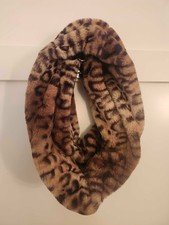 Cejon Women's Leopard Animal Print Faux Fur Closed Loop Neck Scarf O/S