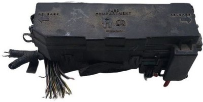 2008-2011 Ford Focus Fuse Box Engine OEM 425934