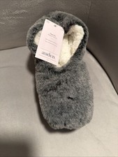 Auden Women  s Faux Fur Slipper Socks M/L 8-10 Grippers Shearling Lined NEW