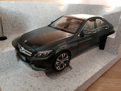 Mercedes Benz  C-Klasse  Norev 1/18  Tenoritgrau