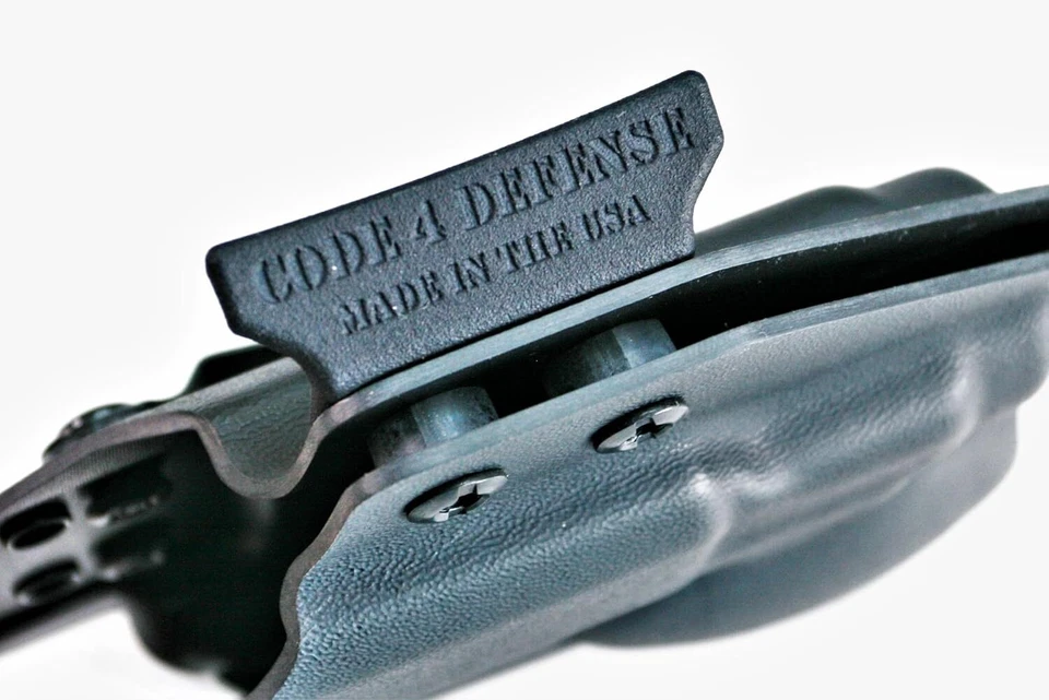 Funda Kydex con cojinete de luz IWB | Todos los modelos de armas populares | Serie Blackout IWB Foto 4 de 4