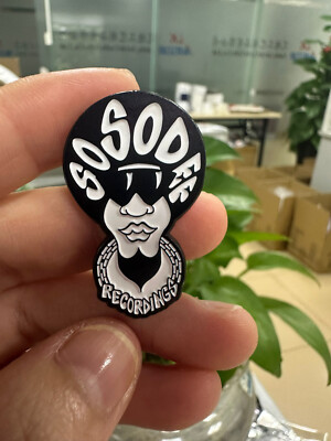Soso Def enamel Pin Lapel - Jermaine Dupri Da Brat TLC record label logo 90s
