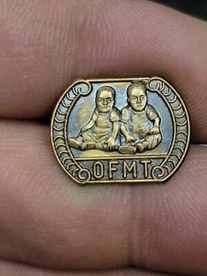 Ohio Federation Mothers of Twins Club Vintage Pin O.F.M.T.