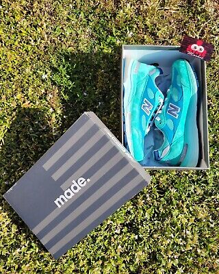 Size 10.5 - New Balance 992 Made in USA Blue Silver Metallic Size 10.5 - New Balance 992 Made in USA Blue Silver Metallic