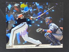 Martin Maldonado Milwaukee Brewers Signed Auto Autographed 8x10 Photo