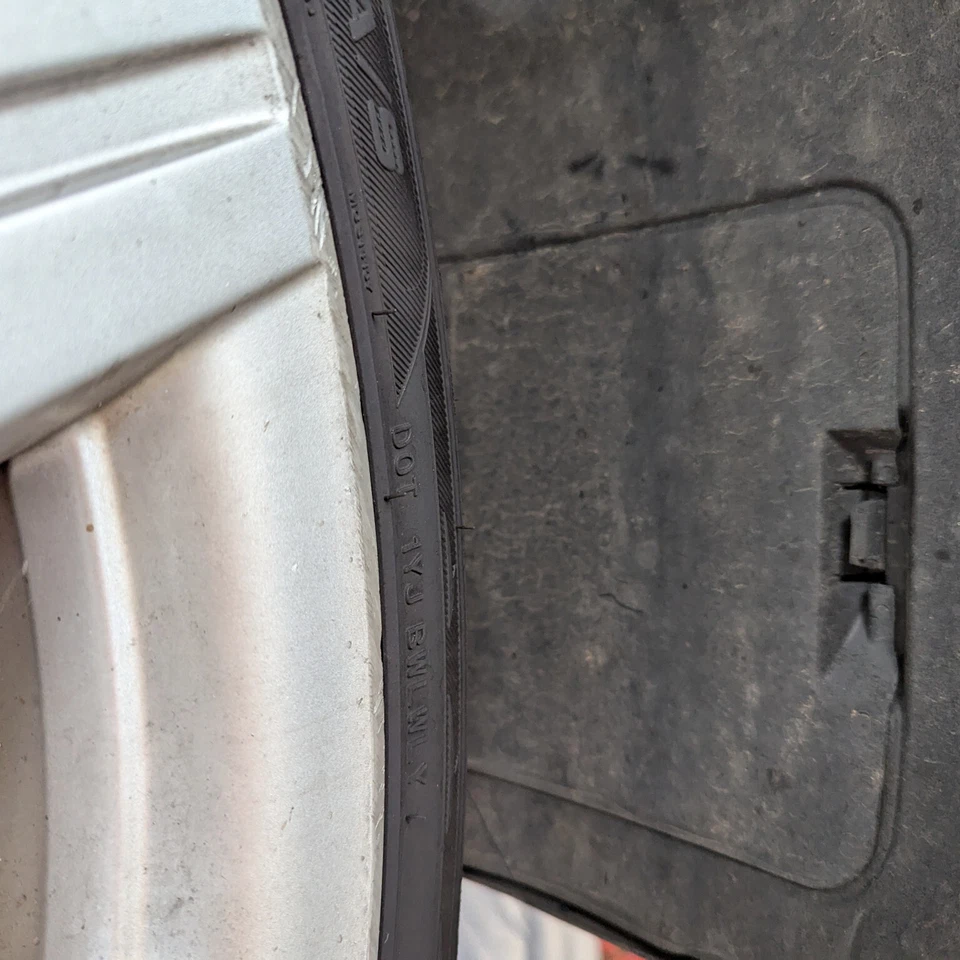 Paneles de acceso faros antiniebla Mercedes Benz SLK32 AMG 1708840122 1708840222 98-04 SLK Foto 4 de 4