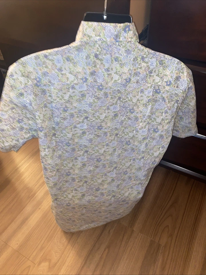 Camisa Maus & Hoffman Liberty of London Talla Mediana Abotonada Estampado Abstracto Foto 4 de 4