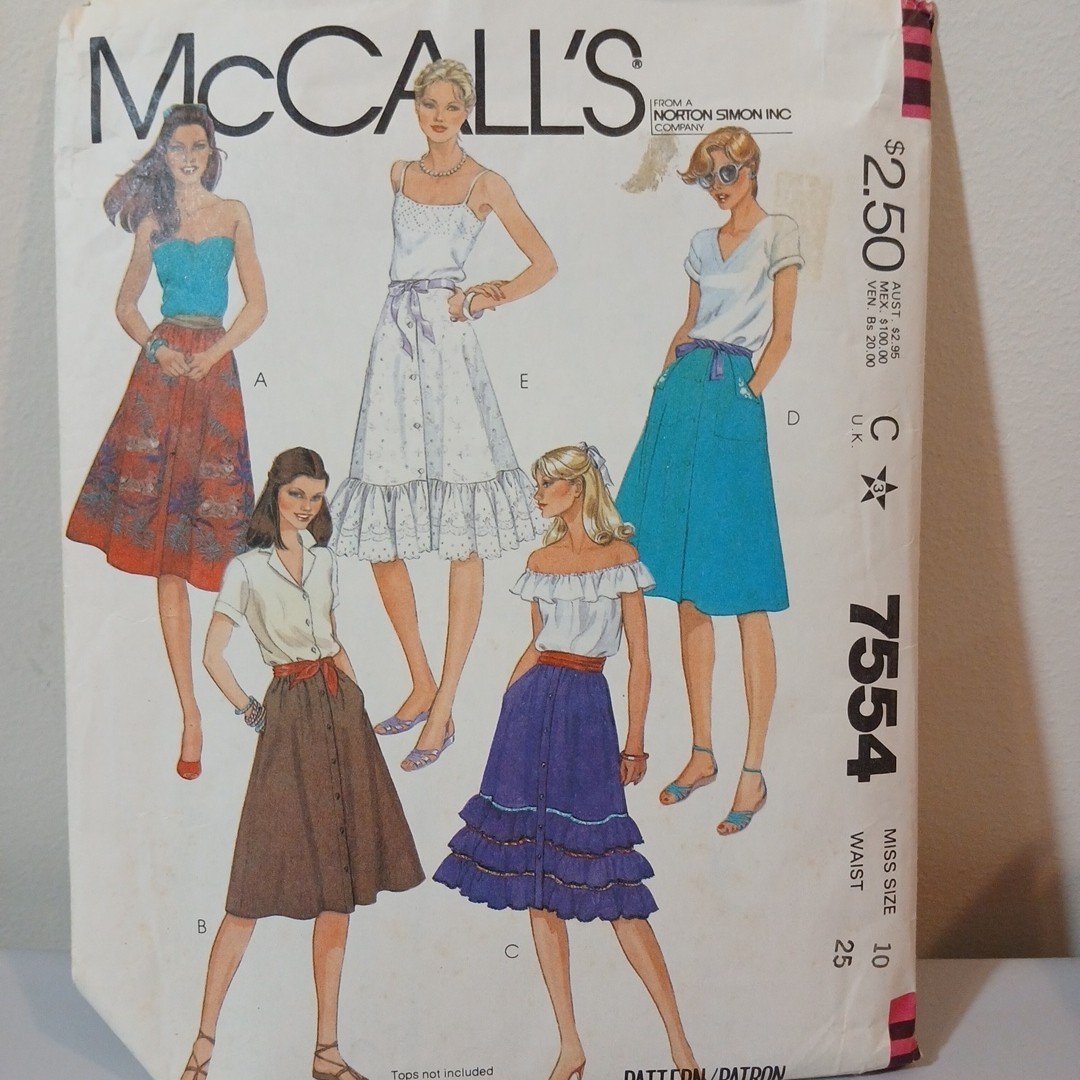Vtg 80s McCall’s Pattern #7554 Misses Skirts 5 Styles Size 10 Waist 25 UNCUT