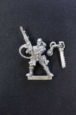 Necromunda Bounty Hunter w Bionic Arm 8108B Hired Gun Vintage Metal