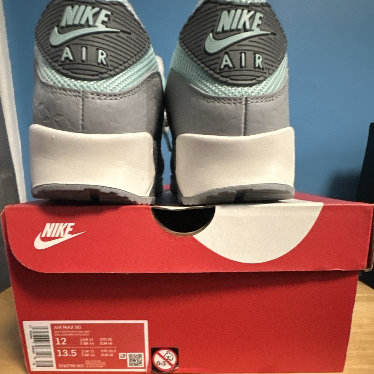 Nike Air Max 90 DQ7789-001 Gray Light Blue White Men's Low-Top Sneaker — product photo 3 of 6