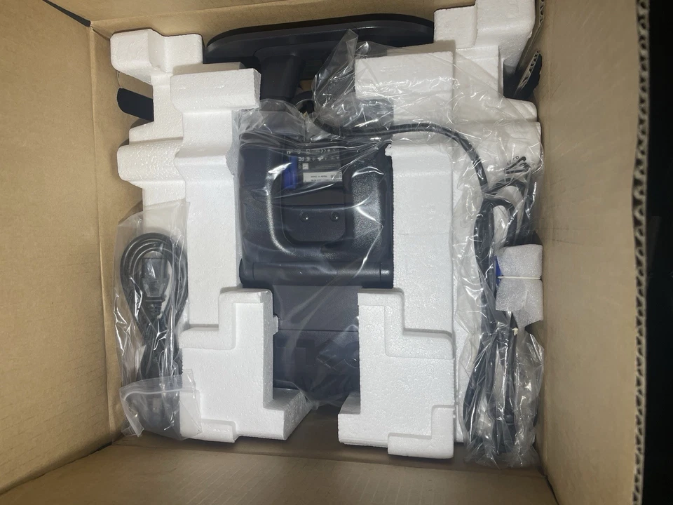 Vintage NOS 2004 Dell Desktop Monitor Model E153FP LCD Flat Panel Monitor - Image 3 of 4