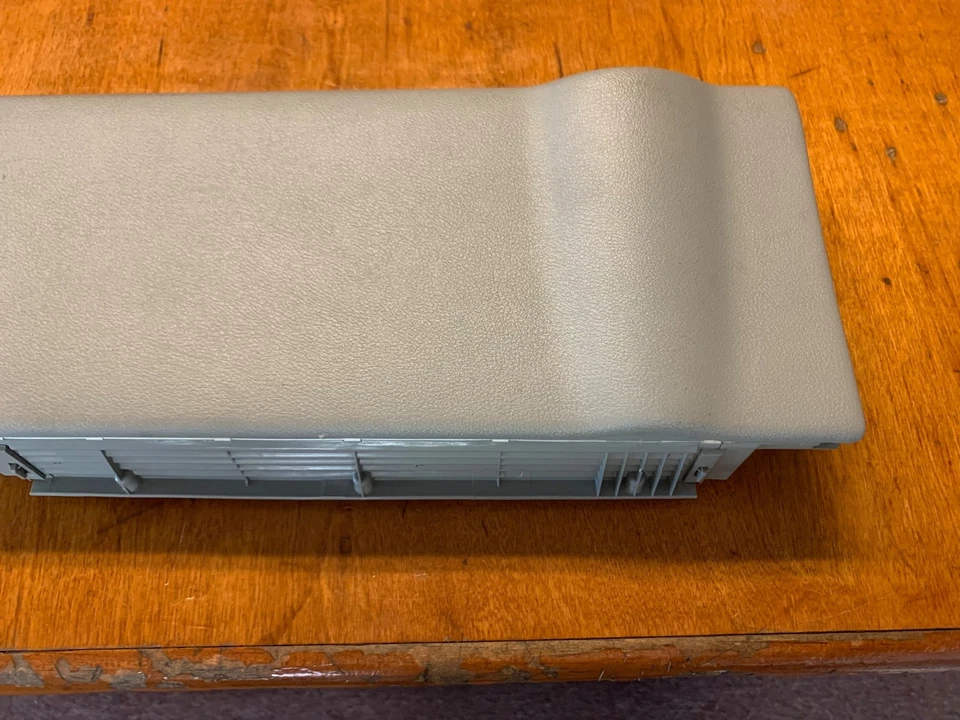 Серая передняя правая панель пассажирской двери карман для хранения 2006-2013 Lexus IS250 от оригинального производителя - Изображение 2 из 4