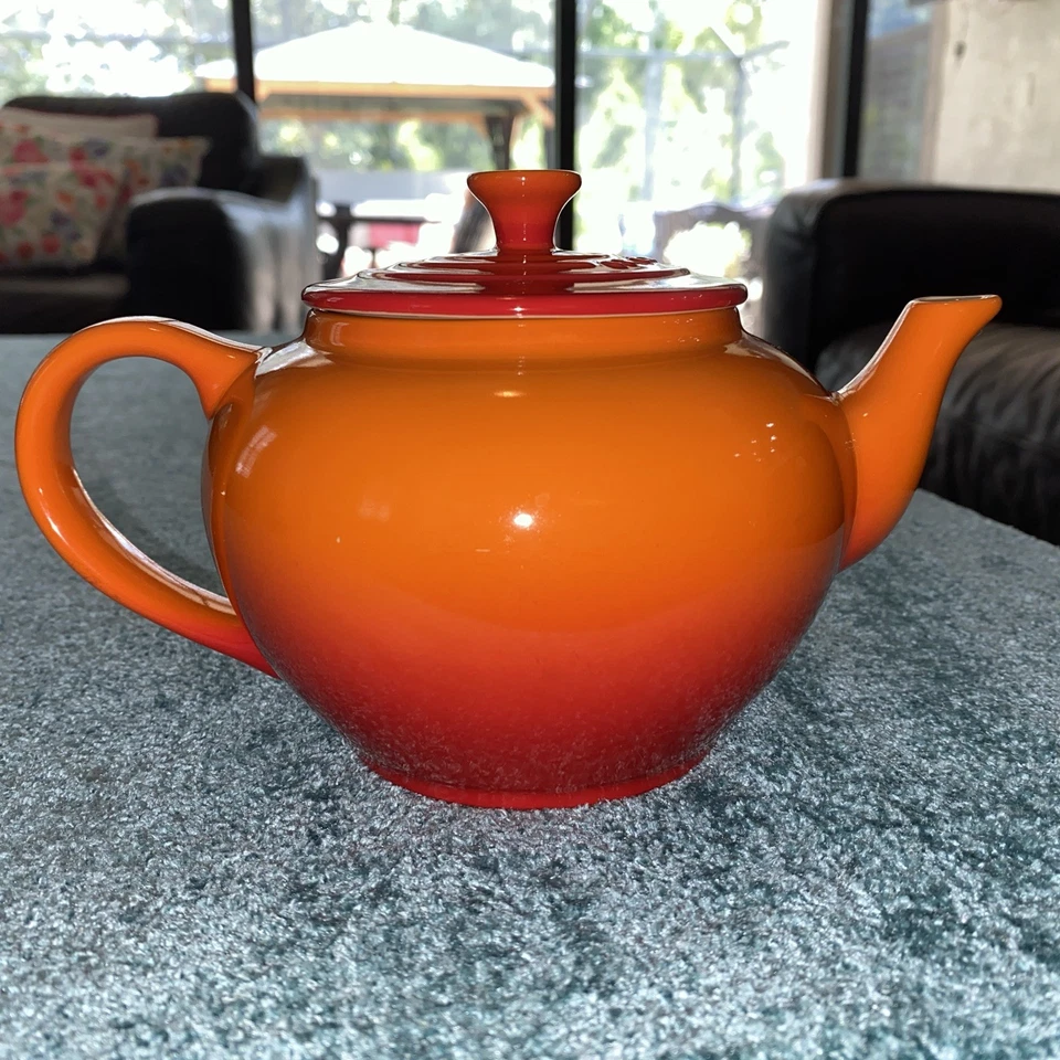 "Le Creuset" Small Stoneware Teapot w/Infuser ~ Volcanic Orange  - Image 4 of 4