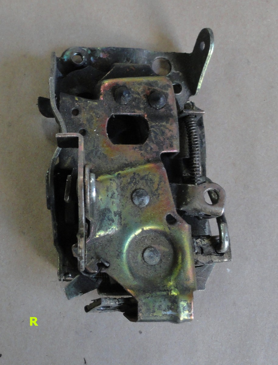 84-96 Corvette C4 Inside Door Latch RH 03686 | eBay