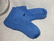 HAND KNITTED WOMENS GIRLS SLIPPERS BLUE SIZE 8 - 10 NEW