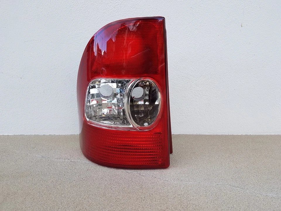 2 X Luz LÁMPARA TRASERA para Fiat Strada 02 Luz de freno Faro Foto 4 de 4