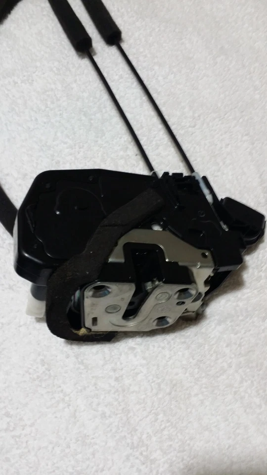 GARANTIA VITALÍCIA 2009 a 2014 Genuíno Nissan Cube Atuador de Fechadura de Porta FRENTE ESQUERDA - Imagem 2 de 4