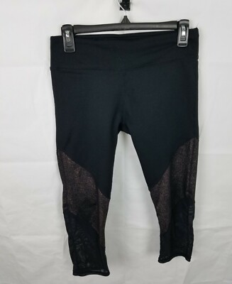 Fabletics Leggings Women's Small Black Mid-Rise Mesh PowerHold Capri Active Gym 