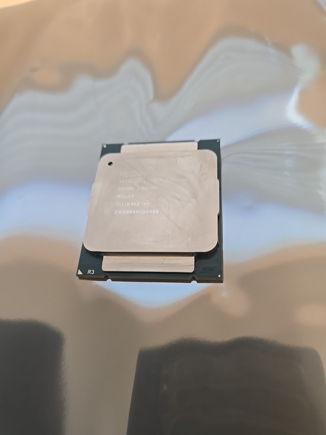Intel Core i7-5820K 3.30GHz 6-Core 15MB LGA2011-3 Desktop Processor SR20S