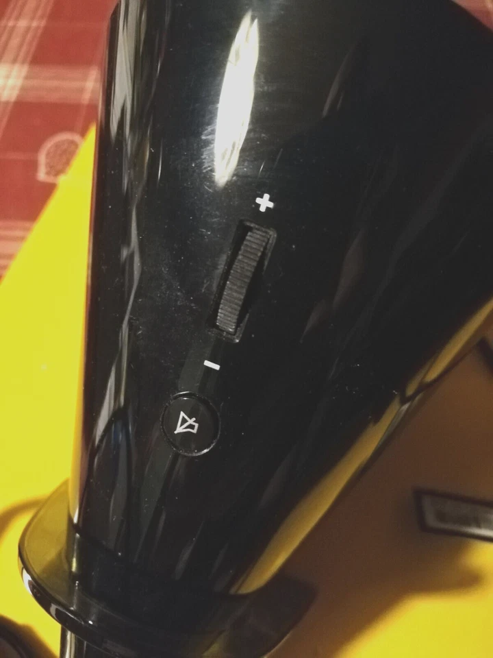 ASUS MS-100 - Altoparlanti 2.0 PC - presa USB - 3W RMS totali - Nero Lucido - Immagine 4 di 4