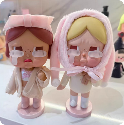 2pcs Crybaby Model Figure Stand Alone Version With Card Limit Collection