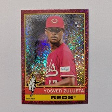 Topps MLB Heritage 2025 Yosver Zulueta Burgundy Sparkle Rookie Card. Reds