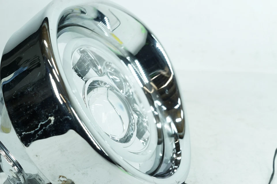 Harley Softail Heritage Classic 2010 OEM faro faro luz LED Foto 3 de 4