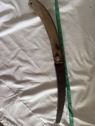 Vintage Pruning Hand Saw Curved Blade 13” Wood Handle - Picture 4 of 12