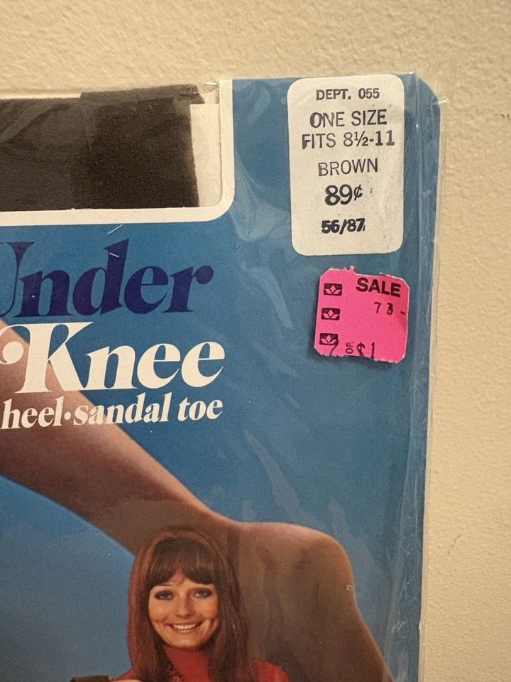 Sandália Woolworth Petite Belle Under The Knee salto nude biqueira 8 1/2-11 MARROM 56/87 - Imagem 2 de 4