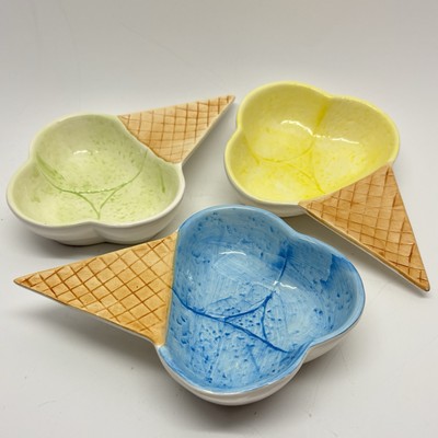 Vintage Royal Norfolk Triple Scoop Ice Cream Cone Shaped Sundae Dishes Set of 3