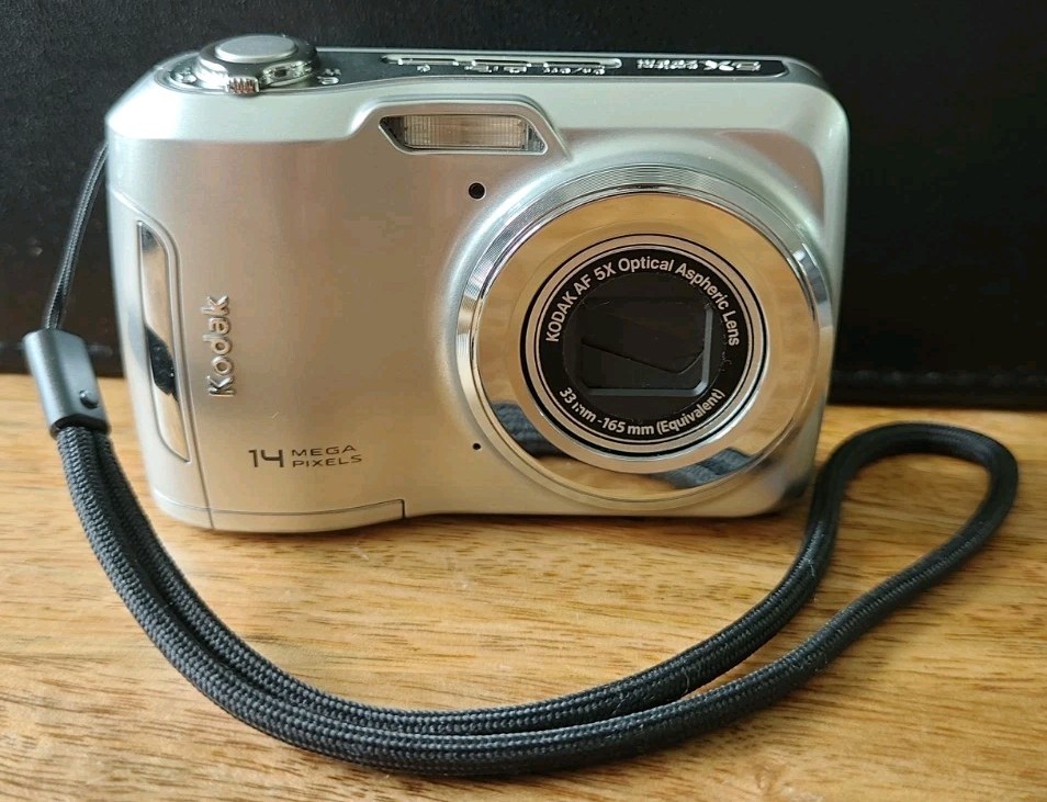 Kodak EasyShare C195 vintage camera equipment - eBay listing photo 3