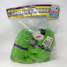 DC Super Pets Crackers & Giggles Plush Set Pack Harley Quinns Hyenas Pet SEALED