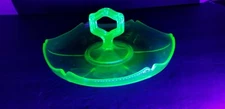 VTG VASELINE GREEN SCALLOP RIM HANDLE CANDY TIDBIT DISH 8 5/8"