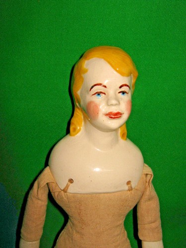 Reproduction China Doll Ready to Dress Blond 15" Glazed Ceramic 1986 - Picture 2 of 8