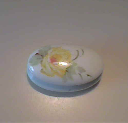 WHITE CERAMIC OVAL TRINKET BOX WITH HAND PAINTED YELLOW ROSE
