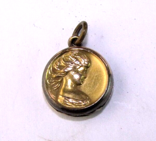 Gold Filled Locket Pendant Repousse Cameo Signed CQ&R Small Antique - Picture 1 of 5